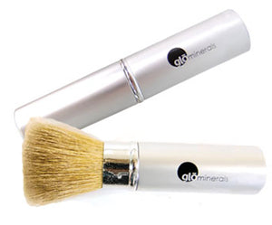 Glo Minerals Retractable Ultra Brush