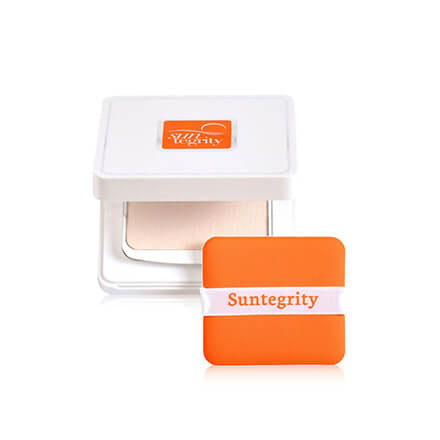 Suntegrity Pressed Mineral Powder Compact Translucent Broad Spectrum SPF 50